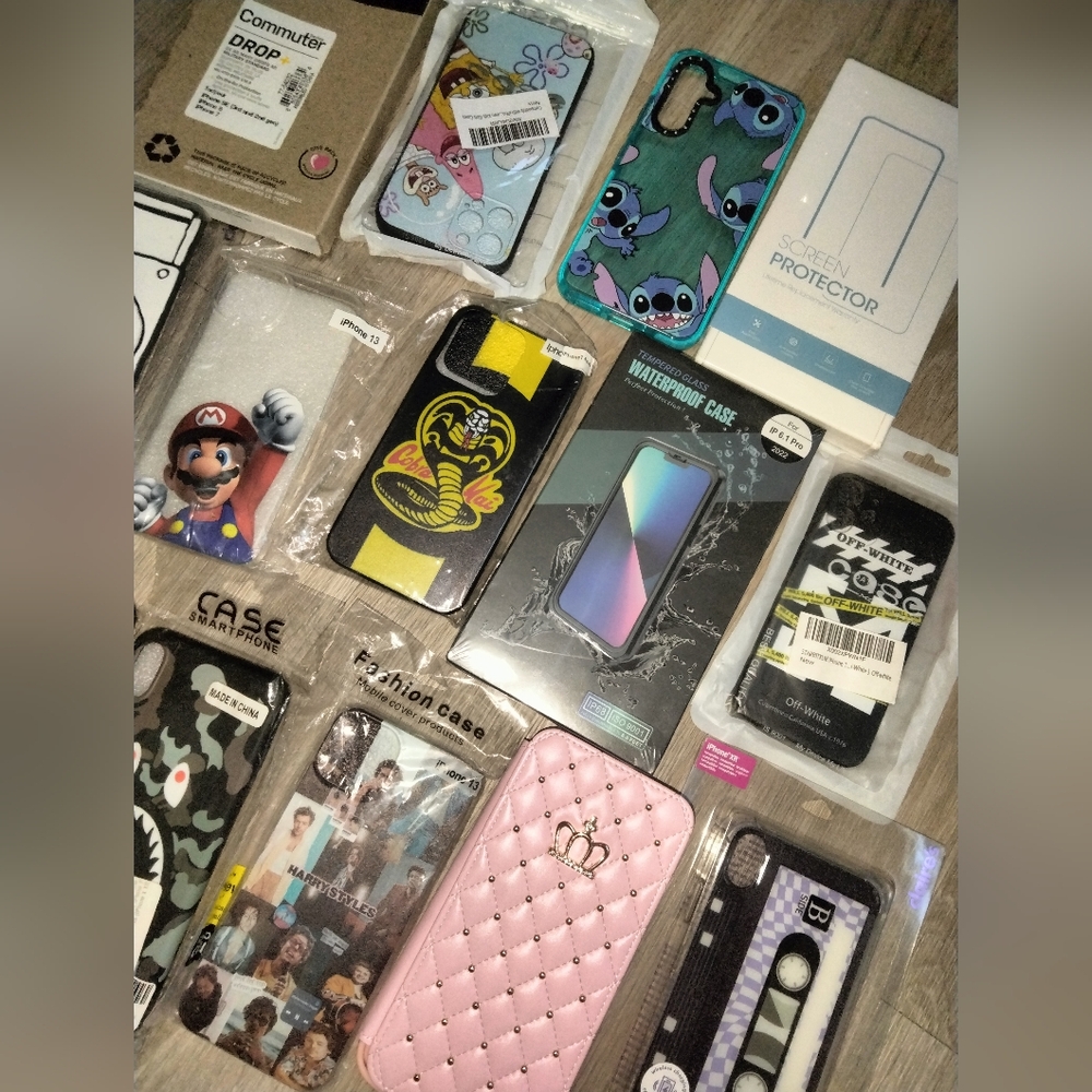 iPhone case Lot Bundle - All NWT Sizes Vary - Picture 2 of 4
